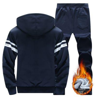 Camiseta con capucha gruesa y traje de deporte portátil para actividades al aire libre para hombres
