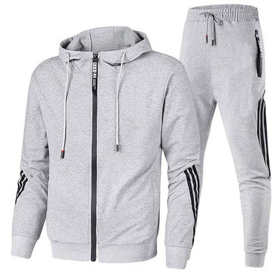 Vestidos deportivos respiratorios en blanco para hombres Traje de protección contra las erupciones