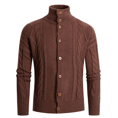 2024 Collar de pie de hombre suéter cardigan cuello de tortuga suéter de decoración de sujetadores juveniles