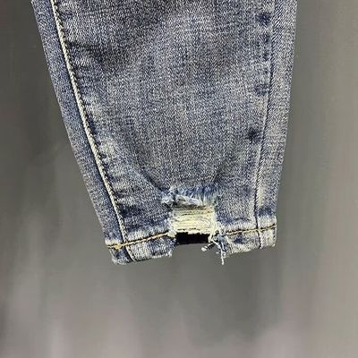 Pantalones de diseño para hombres Jeans pantalones delgados para hombres artículos cortados en stock