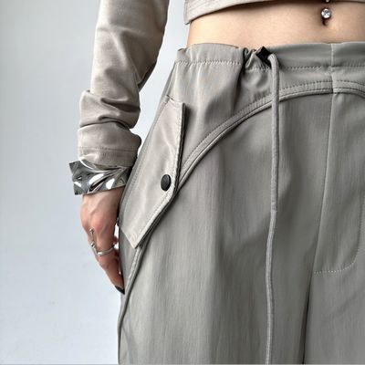 Bolsillos Decoración Pantalones de carga de mujer Pantalones de deporte personalizados para calles de verano