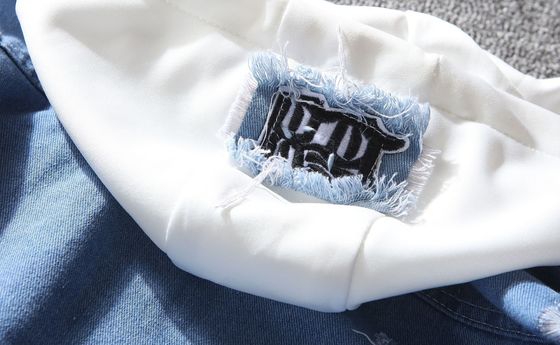 Trajes para hombres de denim de dos piezas con parches de letras de chenilia